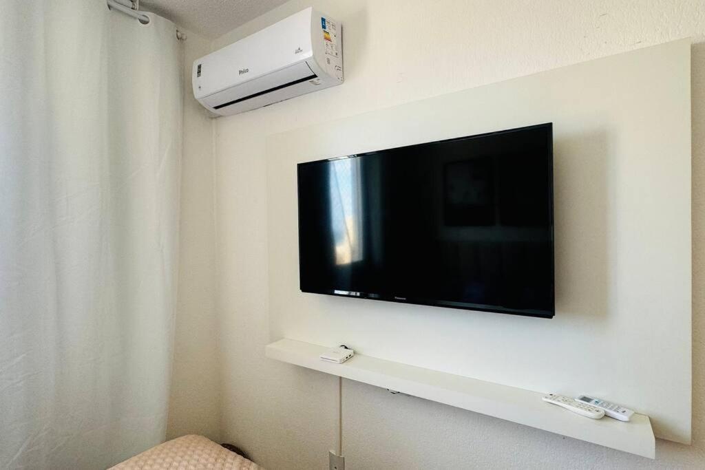 Apto Com Varanda E Vista Mar Em Clube Fortaleza (Ceara)