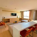 Apto Com Varanda E Vista Mar Em Clube * Fortaleza (Ceara)
