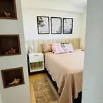 Apto Com Varanda E Vista Mar Em Clube * Fortaleza (Ceara)
