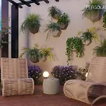 Apto Com Varanda E Vista Mar Em Clube *